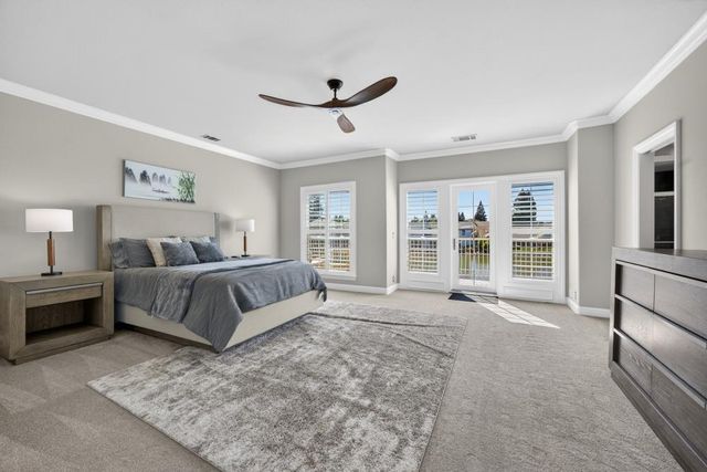 7672 Marina Cove Dr, Sacramento, CA 95831