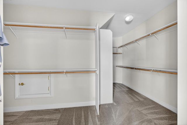 7672 Marina Cove Dr, Sacramento, CA 95831