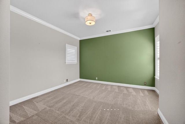 7672 Marina Cove Dr, Sacramento, CA 95831