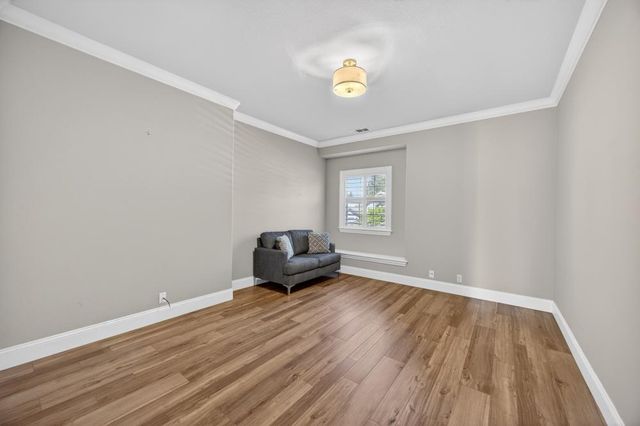 7672 Marina Cove Dr, Sacramento, CA 95831