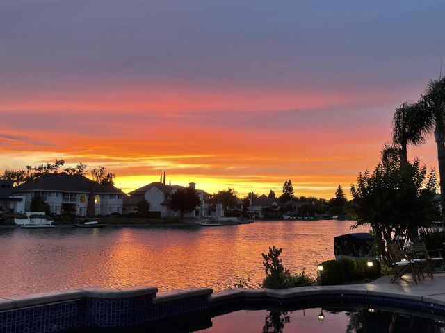 7672 Marina Cove Dr, Sacramento, CA 95831