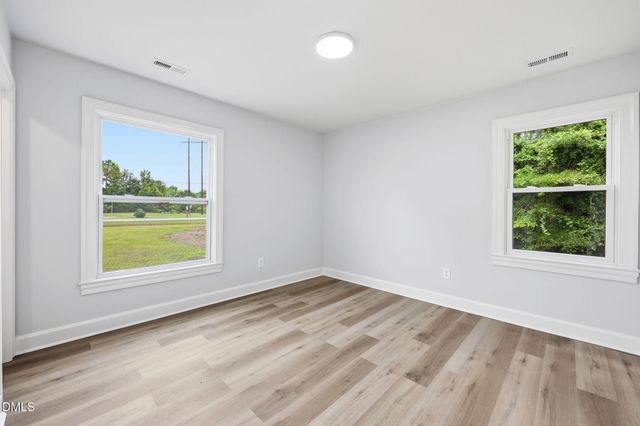 713 Tyree Road, Kinston, NC 28504