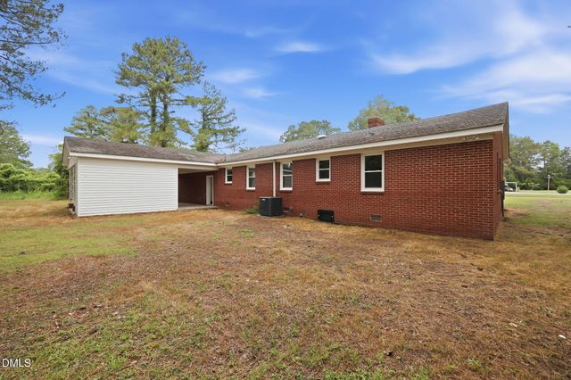 713 Tyree Road, Kinston, NC 28504