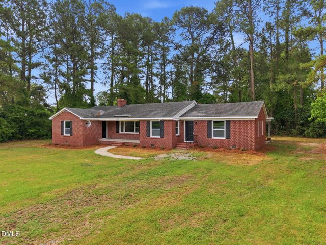 713 Tyree Road, Kinston, NC 28504