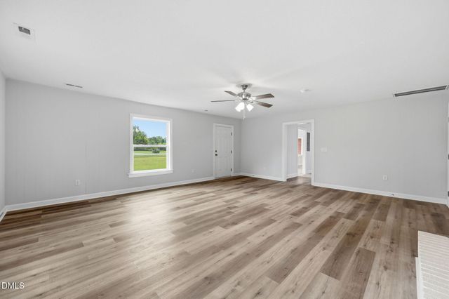713 Tyree Road, Kinston, NC 28504
