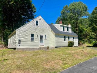 88 North Water Street, Boscawen, NH 03303