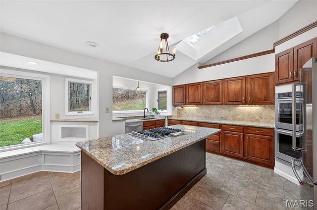 16839 Kehrsbrooke Court, Chesterfield, MO 63005