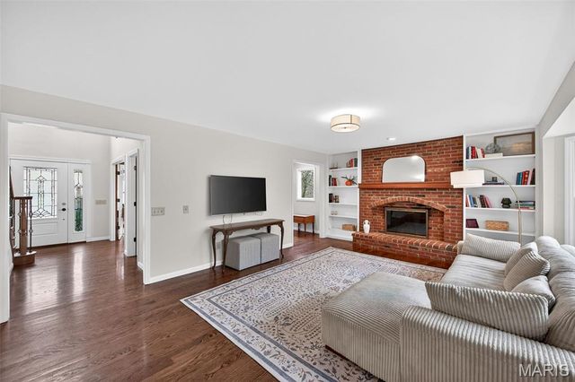 16839 Kehrsbrooke Court, Chesterfield, MO 63005