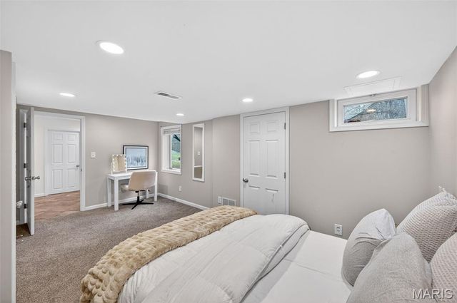 16839 Kehrsbrooke Court, Chesterfield, MO 63005