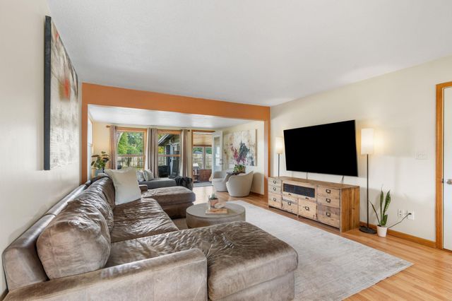 9101 Russell Avenue S, Bloomington, MN 55431