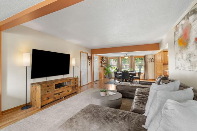 9101 Russell Avenue S, Bloomington, MN 55431