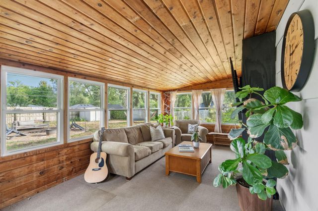 9101 Russell Avenue S, Bloomington, MN 55431