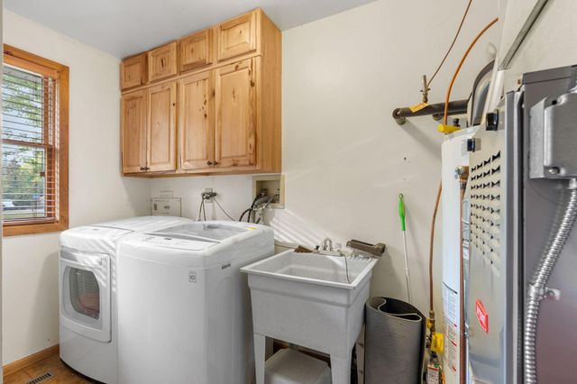 9101 Russell Avenue S, Bloomington, MN 55431