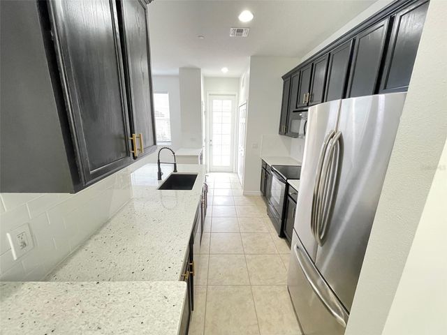 9236 CARDINAL MEADOW TRAIL, Orlando, FL 32827