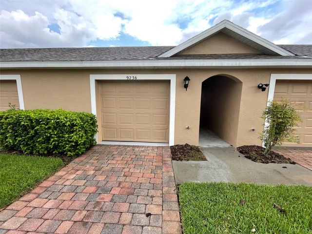 9236 CARDINAL MEADOW TRAIL, Orlando, FL 32827