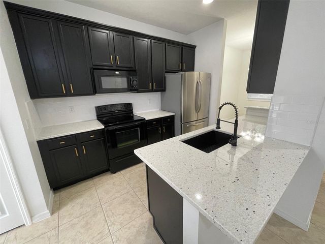 9236 CARDINAL MEADOW TRAIL, Orlando, FL 32827
