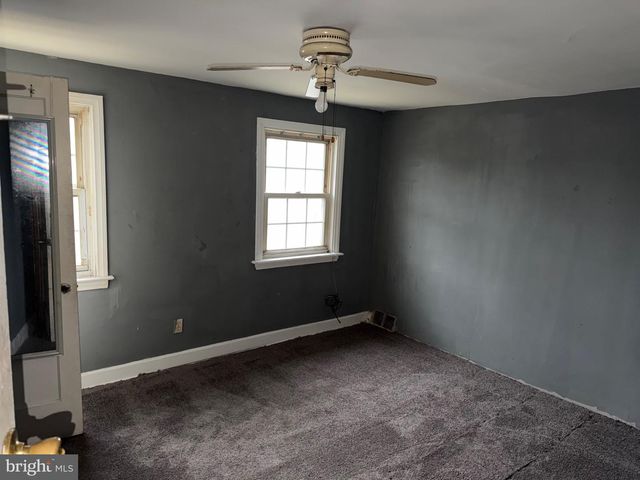 616 MACDADE BLVD, Darby, PA 19023