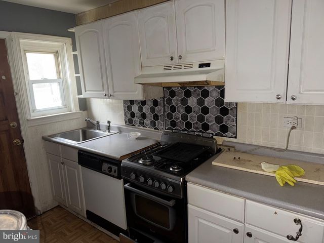 616 MACDADE BLVD, Darby, PA 19023