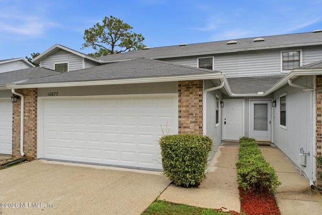 10877 CABBAGE POND Court, Jacksonville, FL 32257