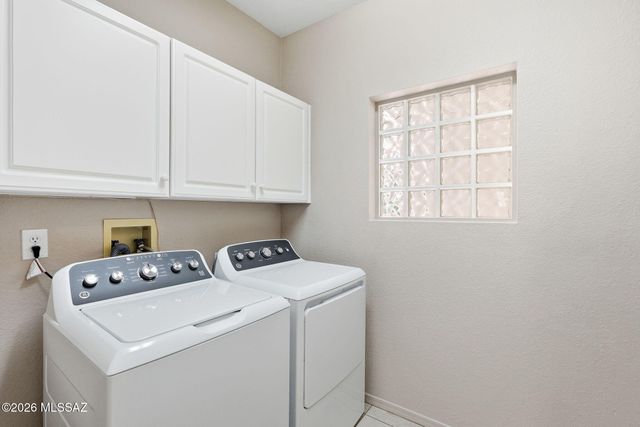 11341 N Canada Creek Drive, Tucson, AZ 85737