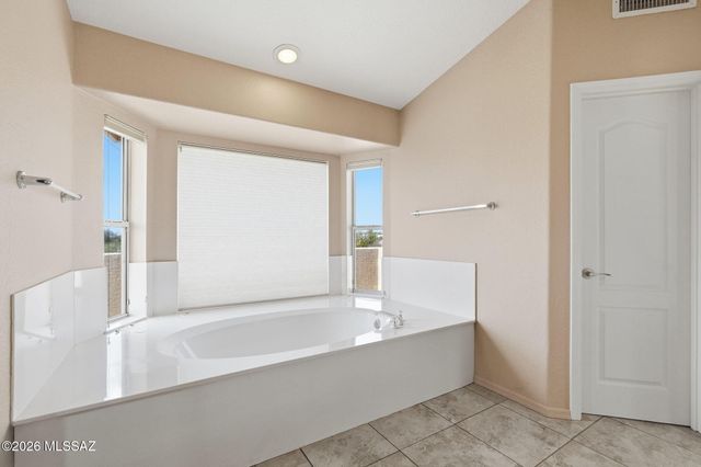 11341 N Canada Creek Drive, Tucson, AZ 85737