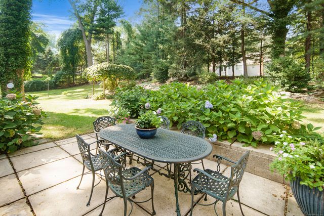 58 Kent Road, Wilton, CT 06897