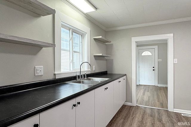 1214 Locust Street, Elkhart, IN 46514