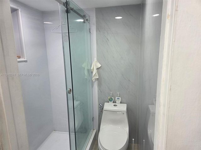 6580 W Flagler St 101, Miami, FL 33144