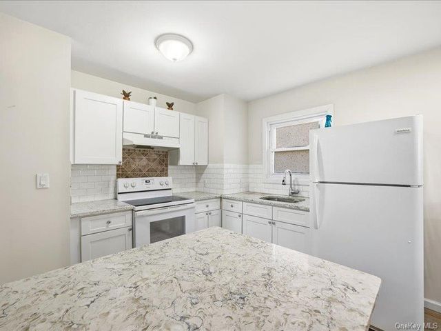 22 Midland Avenue, Port Jefferson, NY 11777