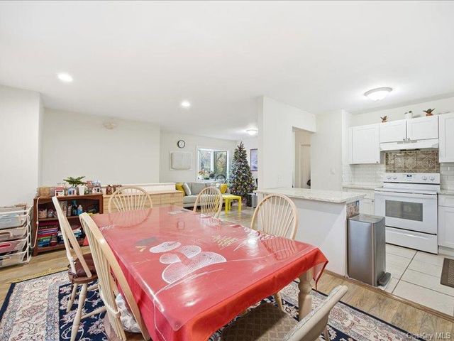 22 Midland Avenue, Port Jefferson, NY 11777