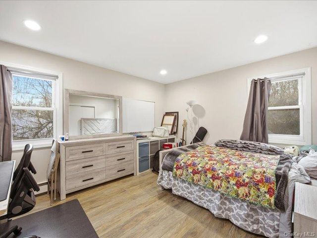 22 Midland Avenue, Port Jefferson, NY 11777