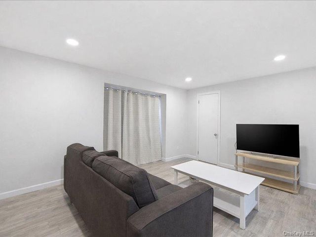 22 Midland Avenue, Port Jefferson, NY 11777