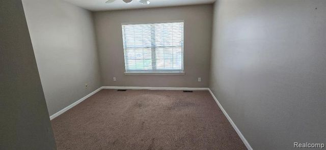 1386 Raliegh Place, Troy, MI 48084