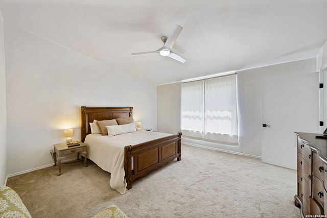 6073 Bantry Bay, San Antonio, TX 78240