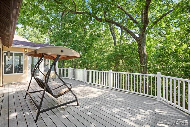 1604 Creightonwood Court single family home, High Ridge, MO 63049