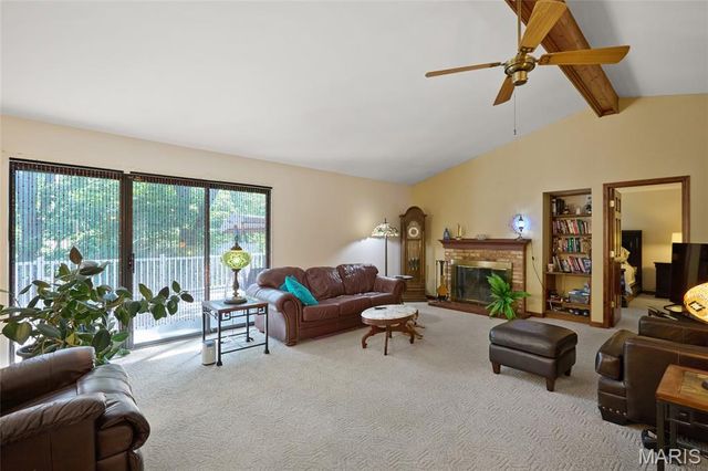 1604 Creightonwood Court single family home, High Ridge, MO 63049