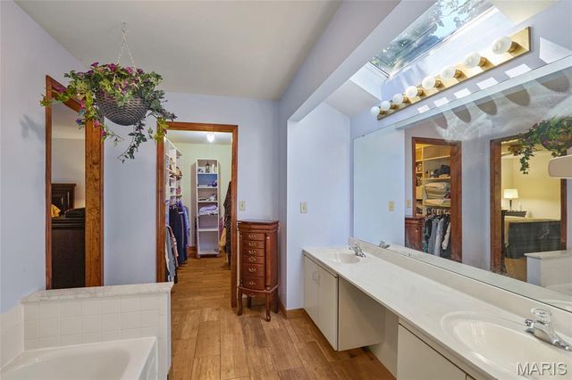 1604 Creightonwood Court single family home, High Ridge, MO 63049