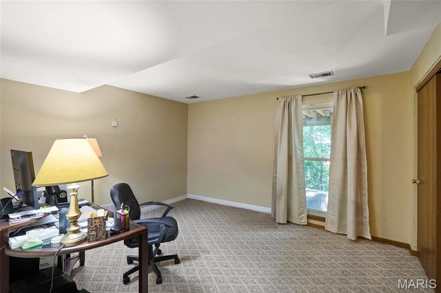 1604 Creightonwood Court single family home, High Ridge, MO 63049