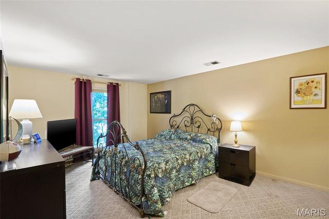 1604 Creightonwood Court single family home, High Ridge, MO 63049