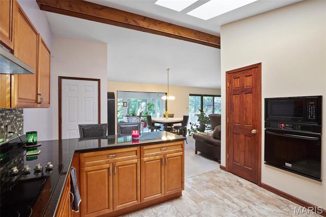 1604 Creightonwood Court single family home, High Ridge, MO 63049
