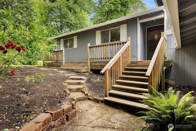 1101 NW 405th Street, Woodland, WA 98674