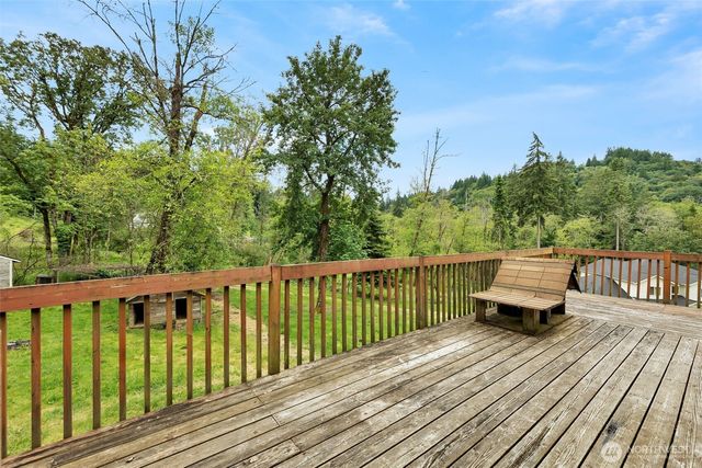 1101 NW 405th Street, Woodland, WA 98674