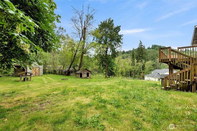 1101 NW 405th Street, Woodland, WA 98674