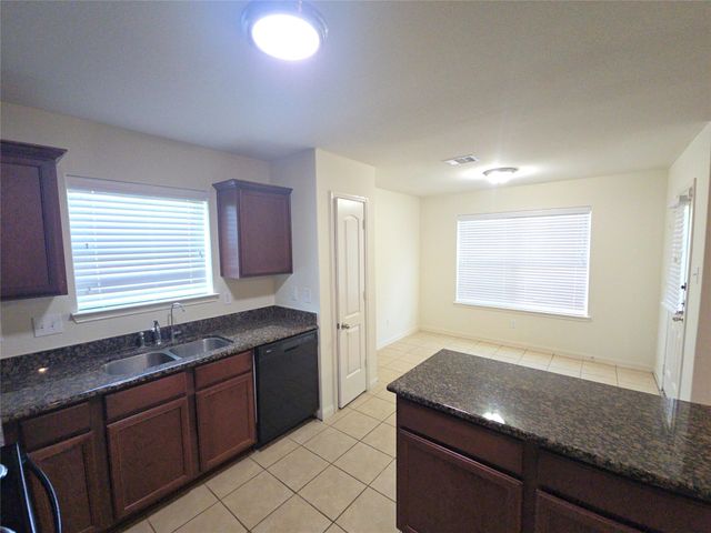 2303 Golden Brandy Lane, Rosenberg, TX 77469