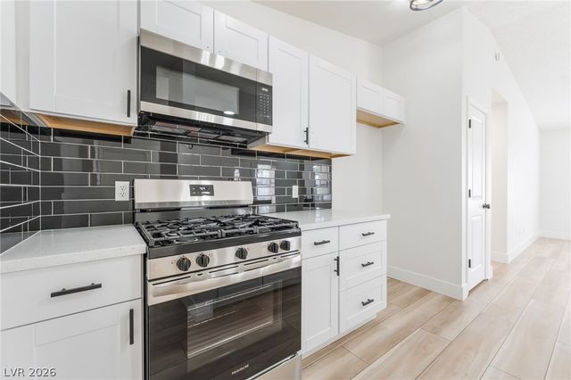 3812 Angel Flight Drive, Las Vegas, NV 89115