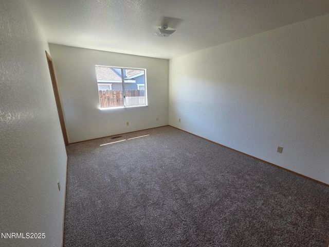 507 Travis Drive, Carson City, NV 89701