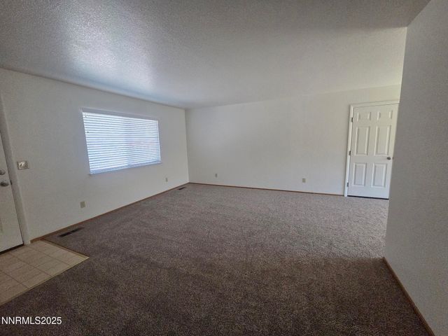 507 Travis Drive, Carson City, NV 89701