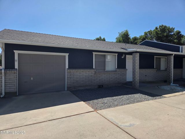 507 Travis Drive, Carson City, NV 89701