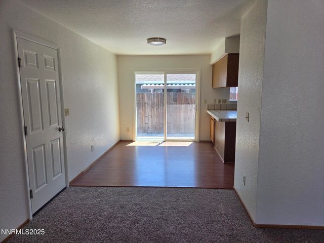 507 Travis Drive, Carson City, NV 89701