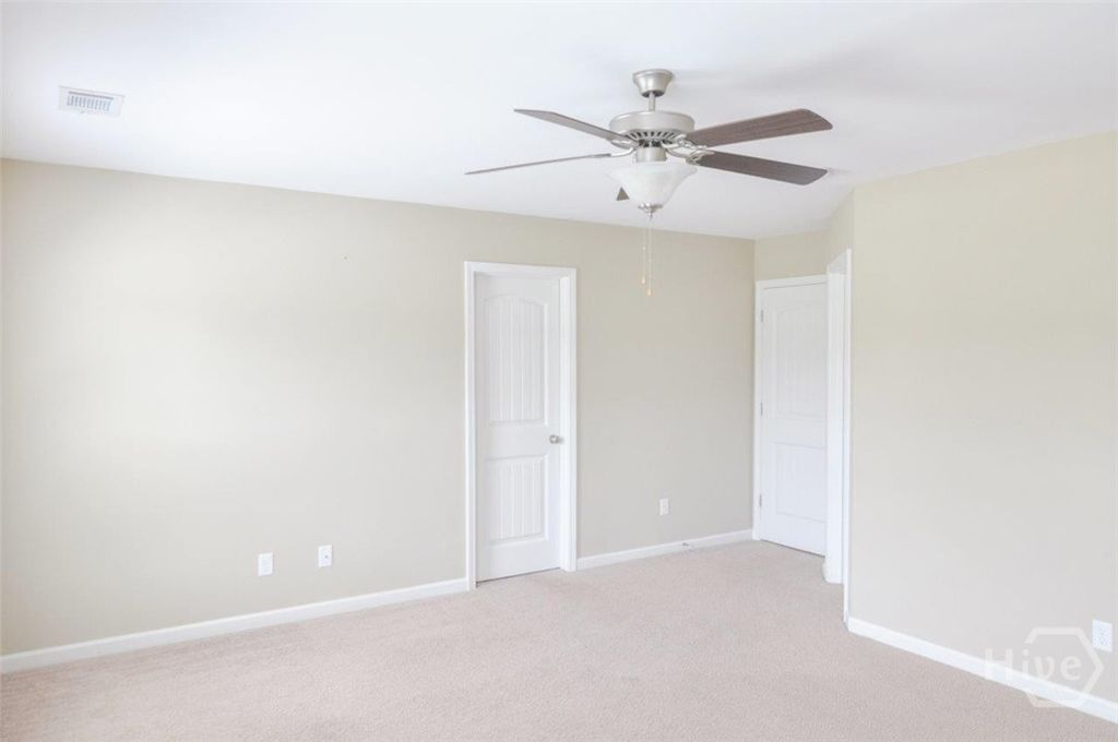 Image 35 of property listing at 8 Lonnie Drive, Richmond Hill, GA 31324